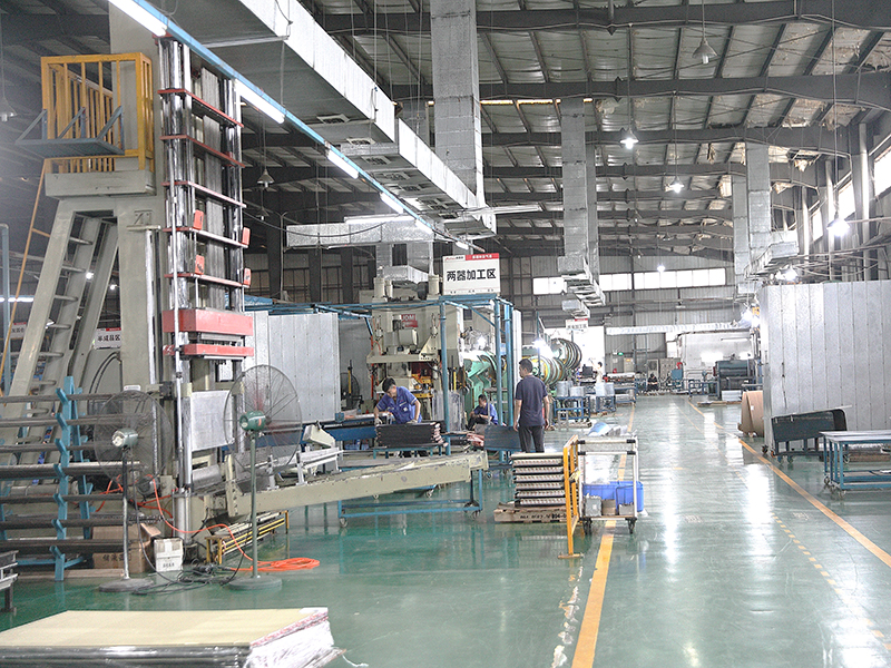 Two parts processing area